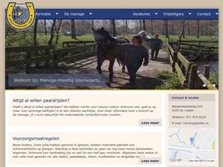 MOEDIG VOORWAARTS MANEGE