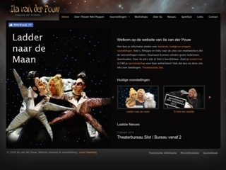 POUW THEATER MET POPPEN ILA VAN DER
