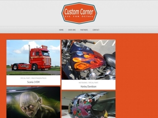 CUSTOM CORNER