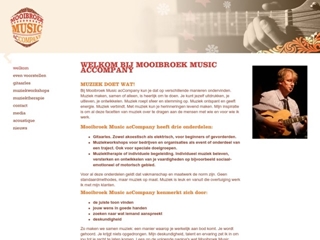 MOOIBROEK MUSIC ACCOMPANY