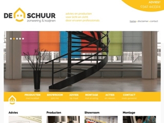 SCHUUR DE ZONWERING EN KOZIJNEN