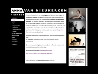 ANNA VAN NIEUKERKEN PIANIST